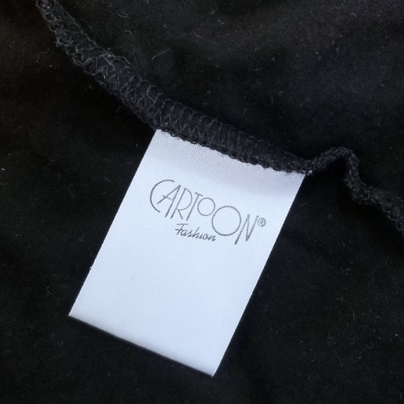 Cartoon Fashion Viscose tank top - EUC - Picture 4 of 6